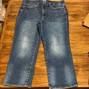 Good American Crop Jeans